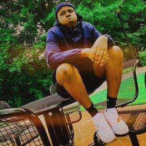 Meet your Posher, Sammy